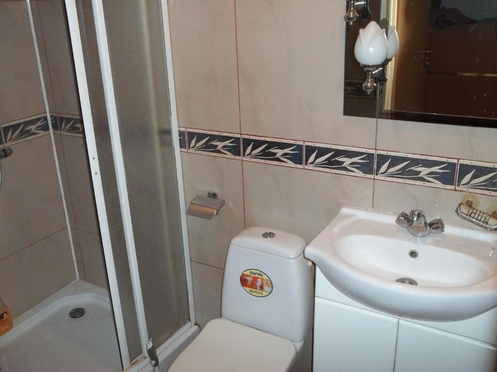Dworek W Zieleni Warschau Kamer foto